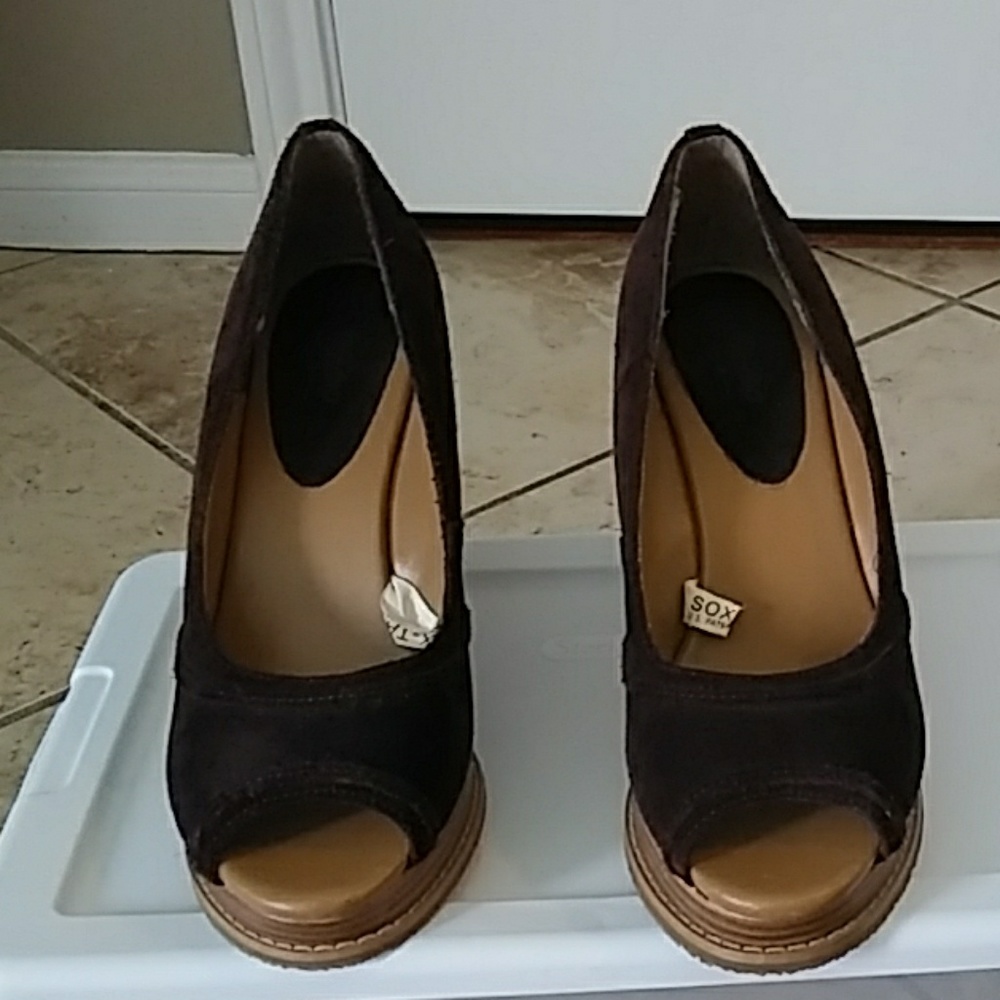 Wedge sandals - Picture 1 of 4